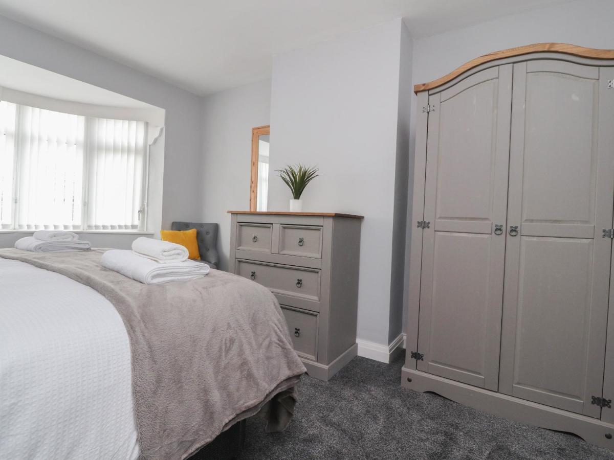 23 Ryden Avenue Villa Cleveleys Exterior photo